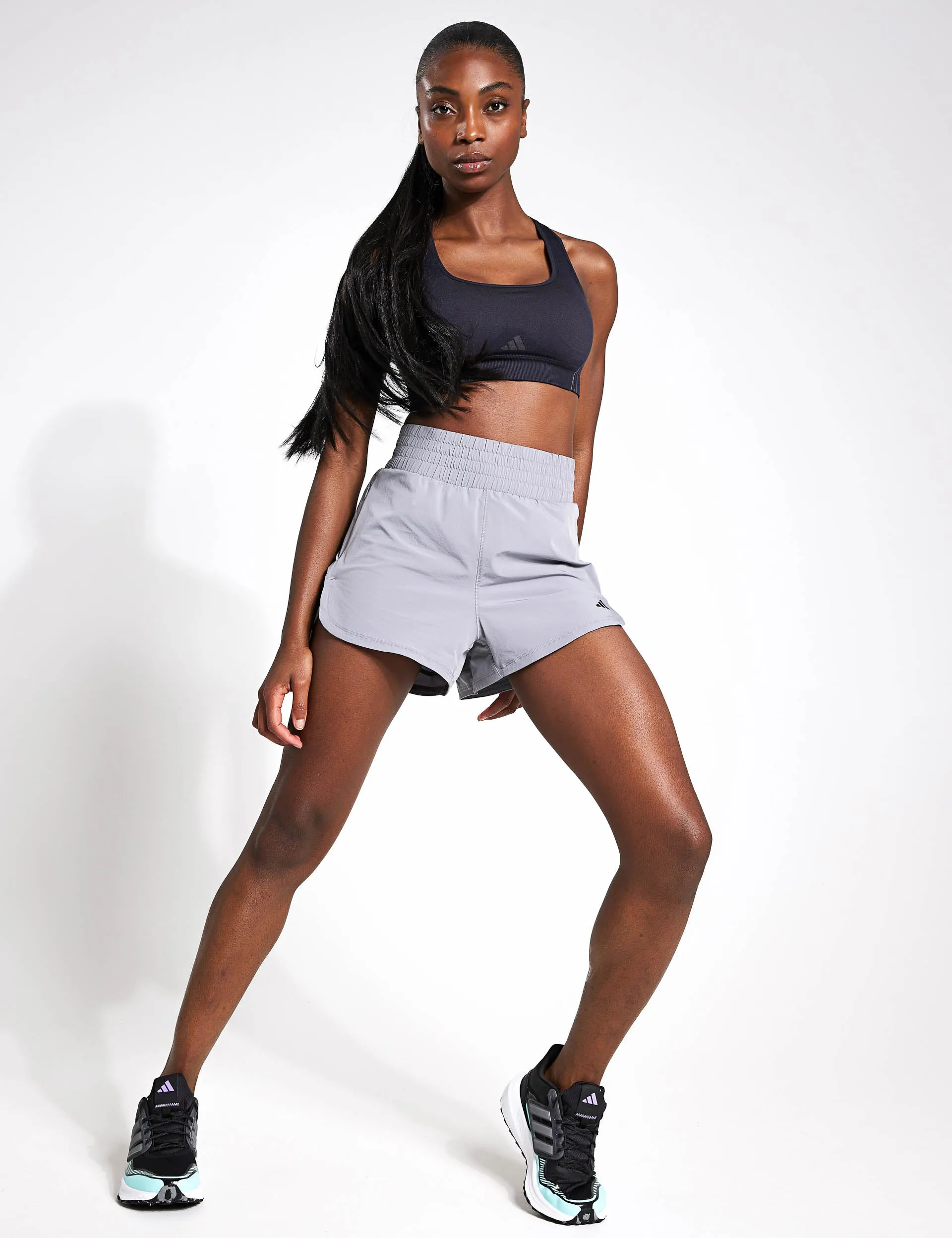 Aeroknit Light-Support Bra - Black/Grey Six