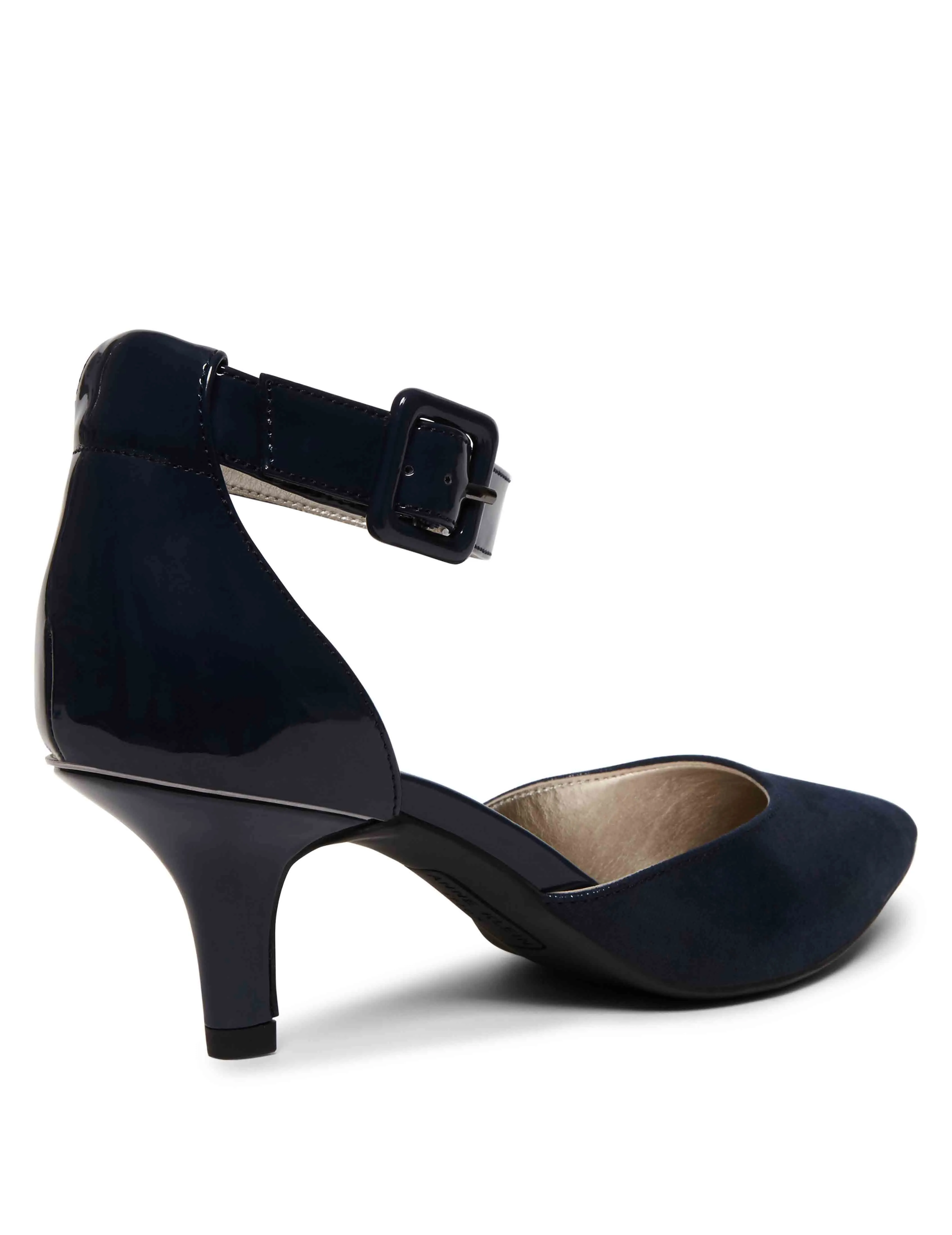Fabulist Pump