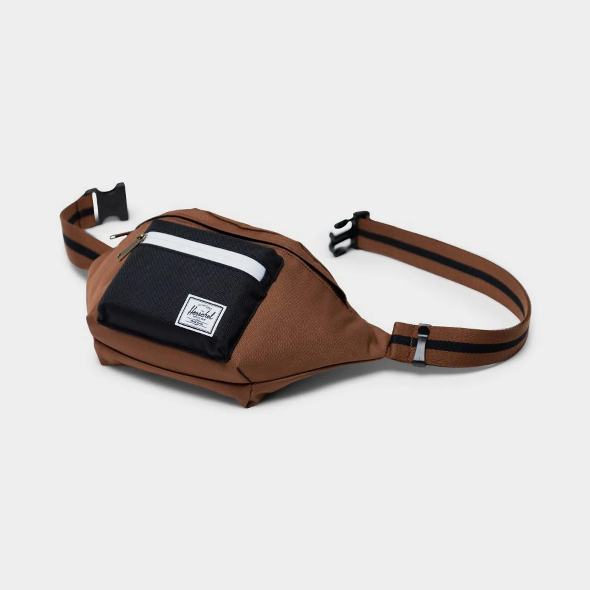 Herschel Supply Co. Seventeen Hip Pack Saddle / Black